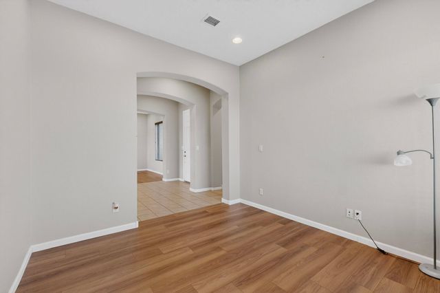 12200 Bear Valley Lane NW, Albuquerque, NM 87120