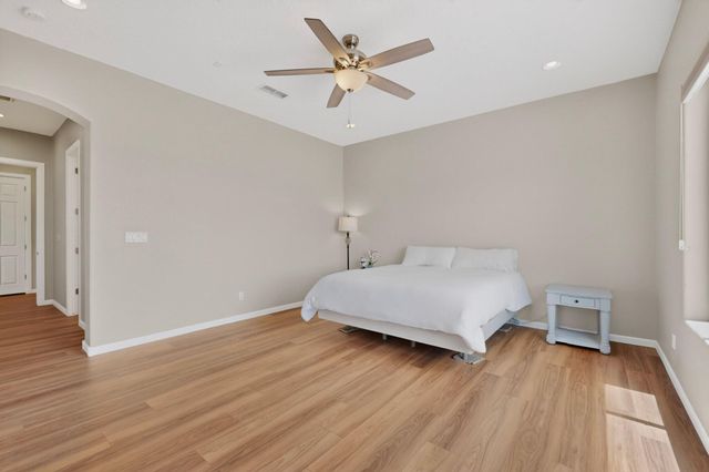 12200 Bear Valley Lane NW, Albuquerque, NM 87120