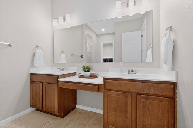 12200 Bear Valley Lane NW, Albuquerque, NM 87120