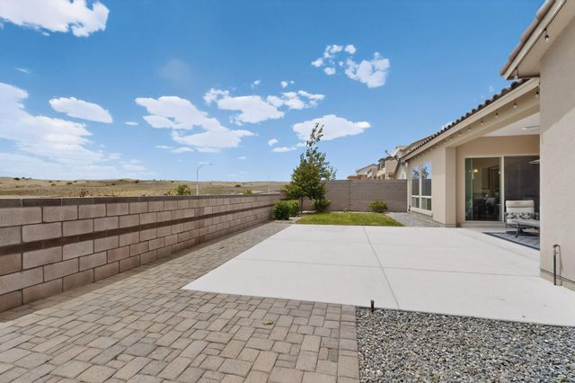 12200 Bear Valley Lane NW, Albuquerque, NM 87120