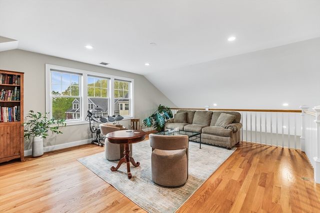 19 Edmunds Cove, Danvers, MA 01923