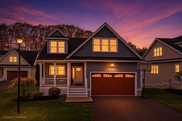 19 Edmunds Cove, Danvers, MA 01923