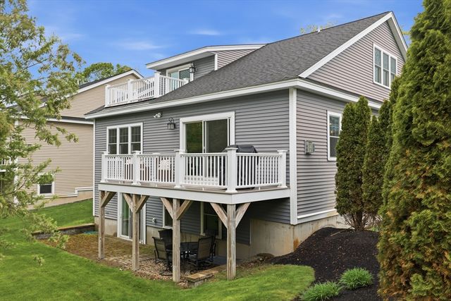 19 Edmunds Cove, Danvers, MA 01923