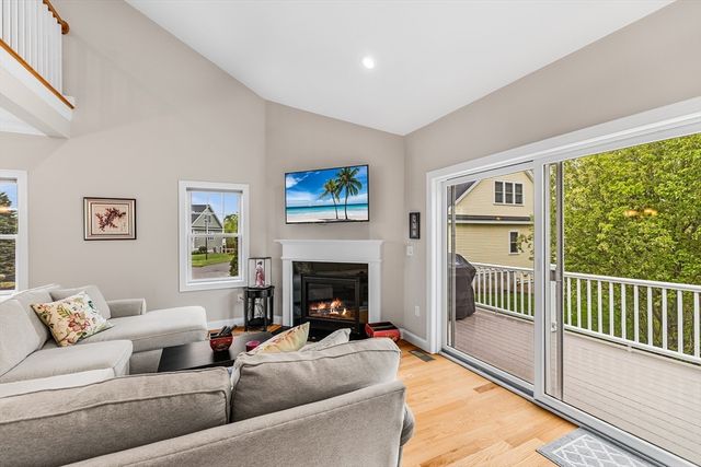 19 Edmunds Cove, Danvers, MA 01923