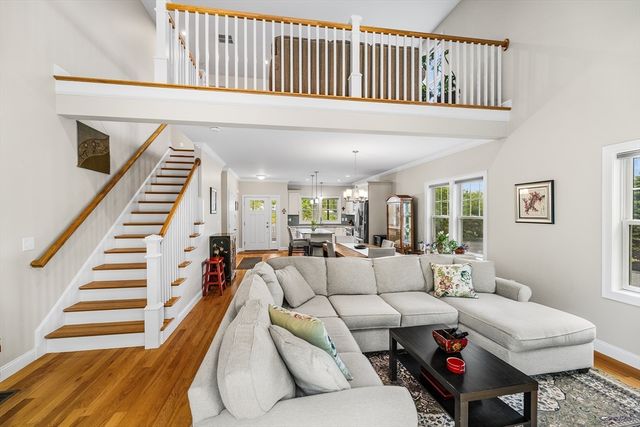 19 Edmunds Cove, Danvers, MA 01923