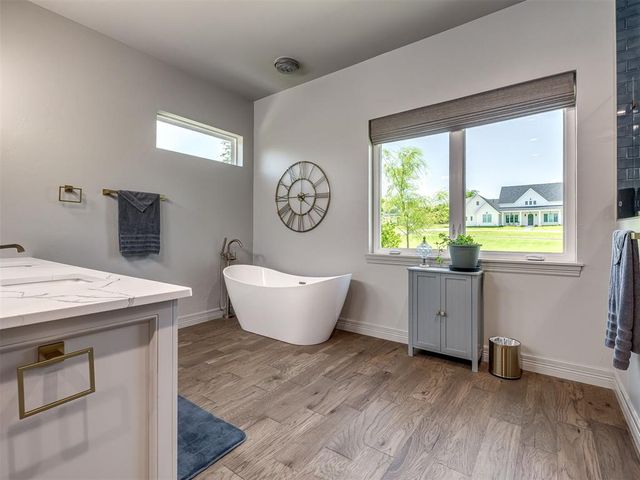 3186 Red Ridge Drive, Blanchard, OK 73010