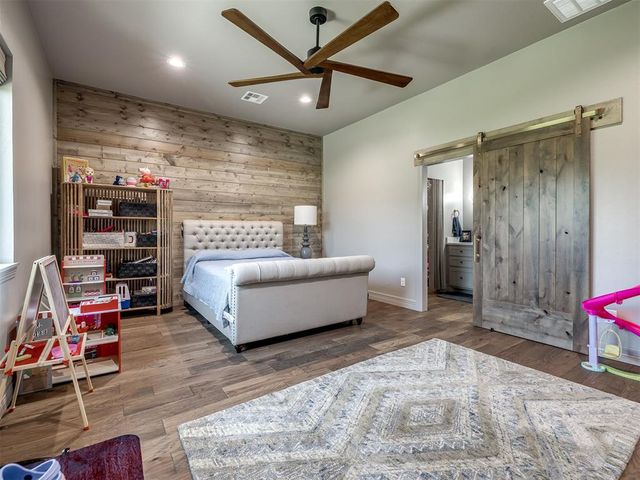 3186 Red Ridge Drive, Blanchard, OK 73010