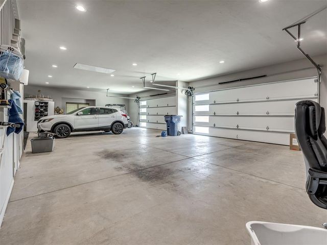 3186 Red Ridge Drive, Blanchard, OK 73010