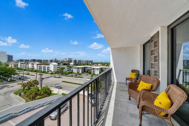 2401 S Ocean Dr 507, Hollywood, FL 33019
