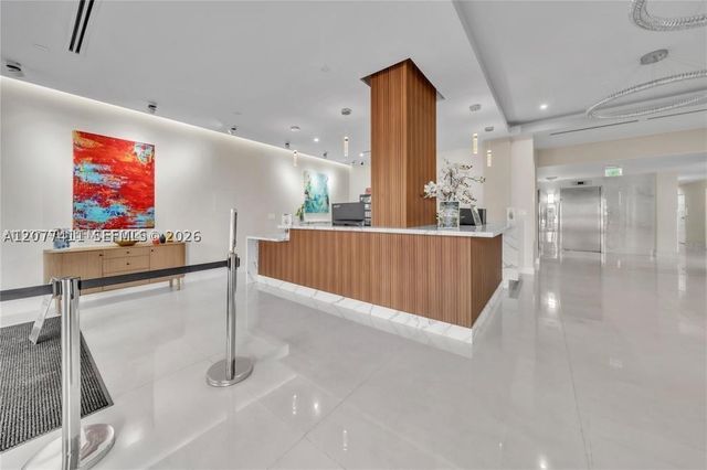 2401 S Ocean Dr 507, Hollywood, FL 33019
