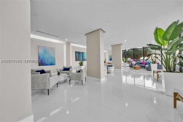 2401 S Ocean Dr 507, Hollywood, FL 33019
