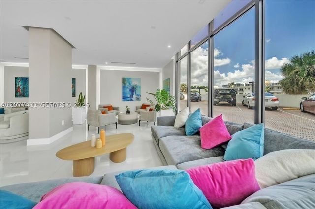 2401 S Ocean Dr 507, Hollywood, FL 33019