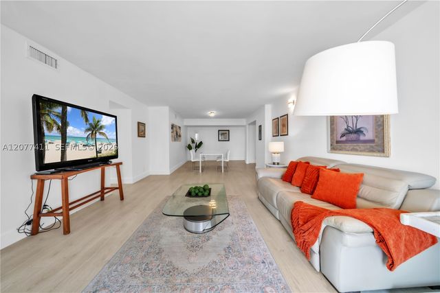 2401 S Ocean Dr 507, Hollywood, FL 33019