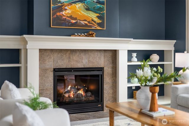 11572 NE Skyward Loop, Kingston, WA 98346