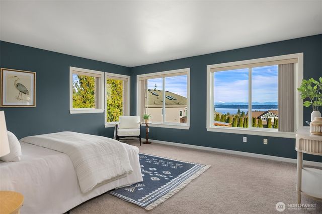 11572 NE Skyward Loop, Kingston, WA 98346