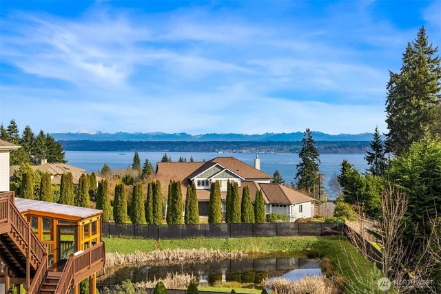 11572 NE Skyward Loop, Kingston, WA 98346