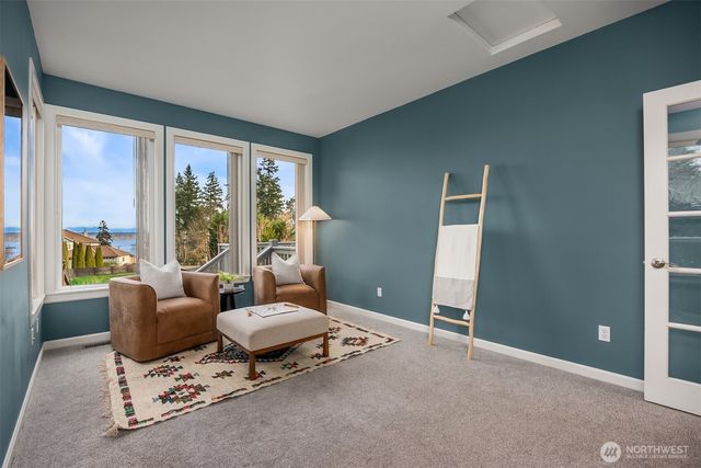 11572 NE Skyward Loop, Kingston, WA 98346