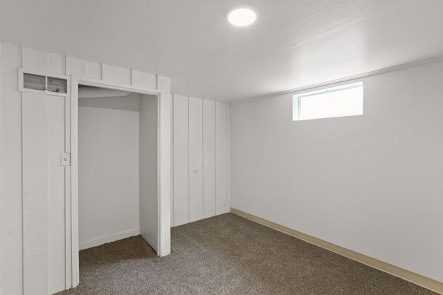 5804 N Maple St, Spokane, WA 99205