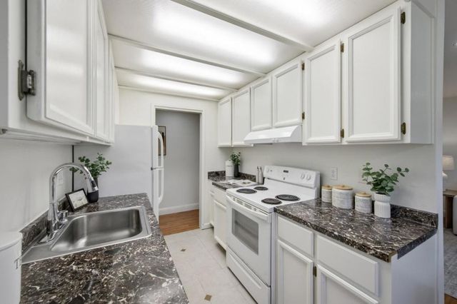 280 Easy Street 209, Mountain View, CA 94043