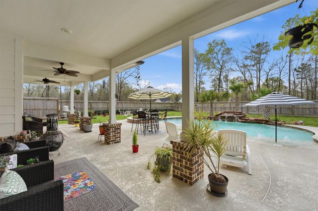 59 County Road 6324a, Dayton, TX 77535