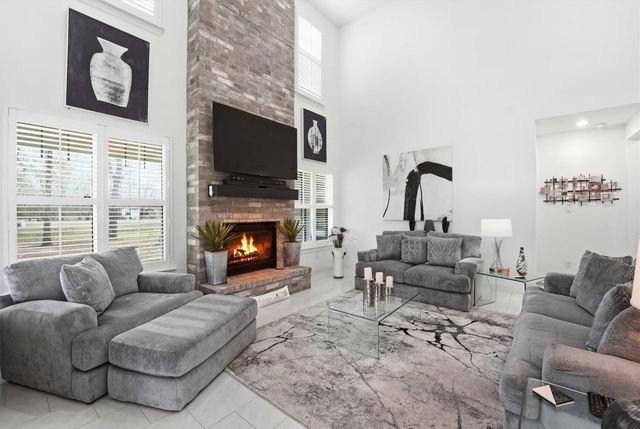 59 County Road 6324a, Dayton, TX 77535