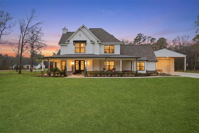 59 County Road 6324a, Dayton, TX 77535