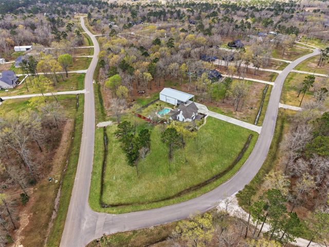 59 County Road 6324a, Dayton, TX 77535