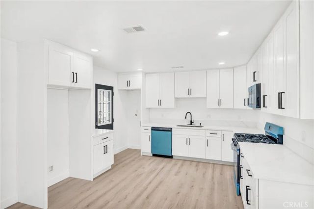 1548 N California Street, San Bernardino, CA 92411