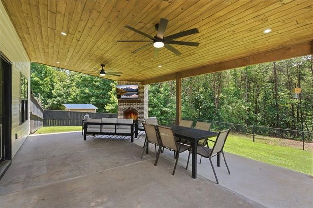 5723 Rocky Ridge Run, Gainesville, GA 30506