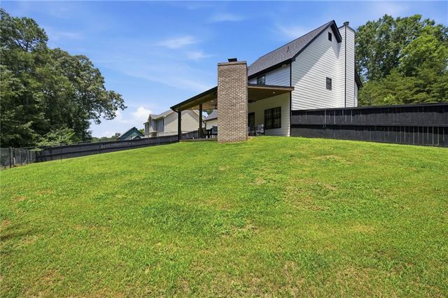 5723 Rocky Ridge Run, Gainesville, GA 30506