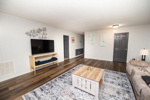 155 Coastline Drive, Inman, SC 29349