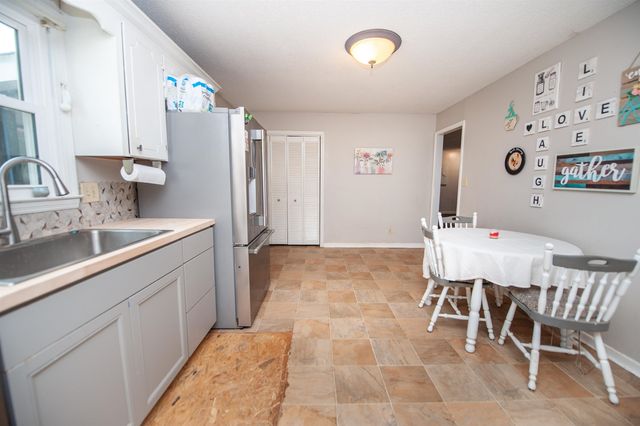 155 Coastline Drive, Inman, SC 29349