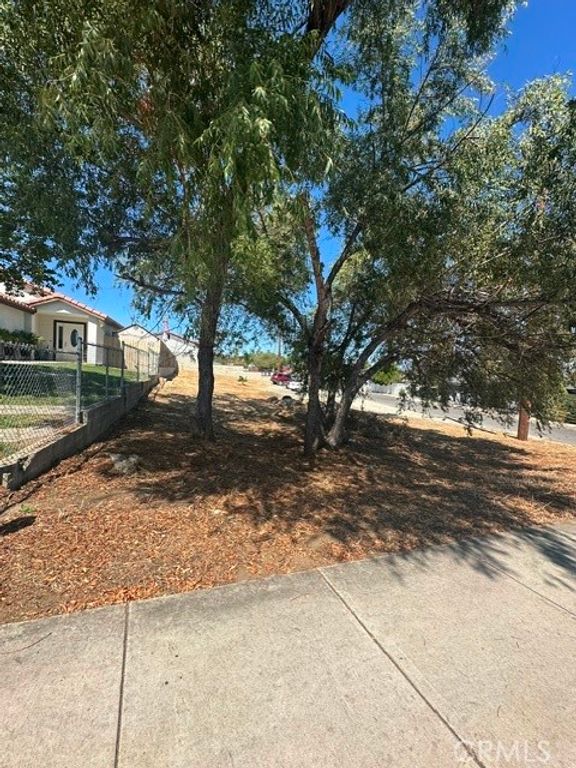0 Navajo Rd & Mohawk Place, Perris, CA 92570 — exterior