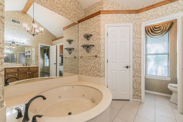 2111 Meadowview Drive, Keller, TX 76262