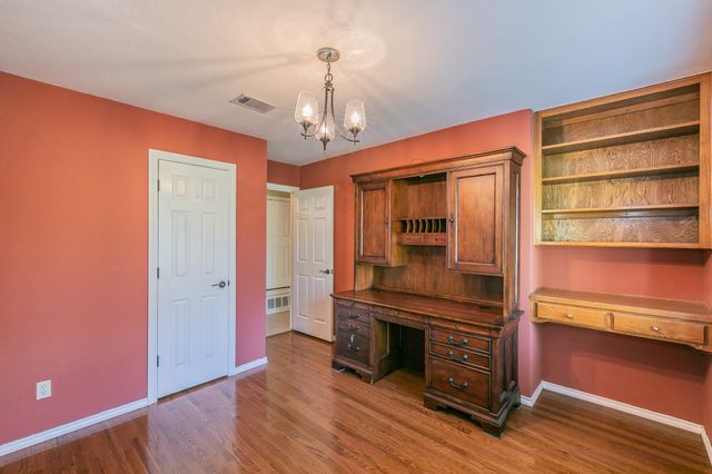 2111 Meadowview Drive, Keller, TX 76262