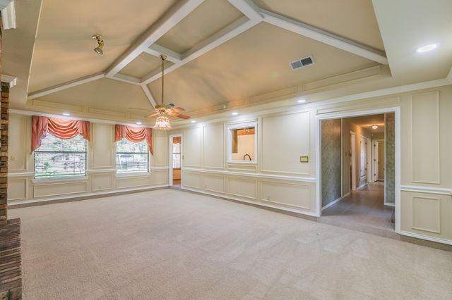 2111 Meadowview Drive, Keller, TX 76262