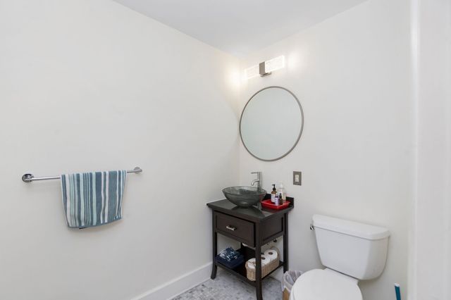 309 W BEVERLEY ST, Staunton, VA 24401