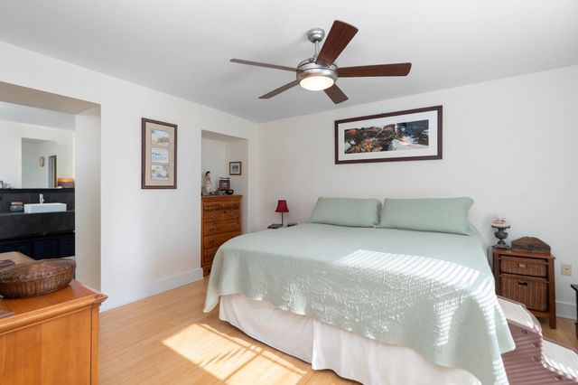 309 W BEVERLEY ST, Staunton, VA 24401