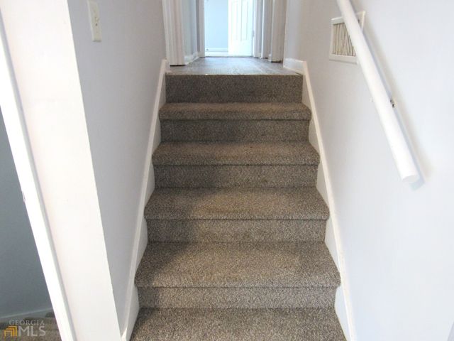 8337 Holly Drive, Jonesboro, GA 30238