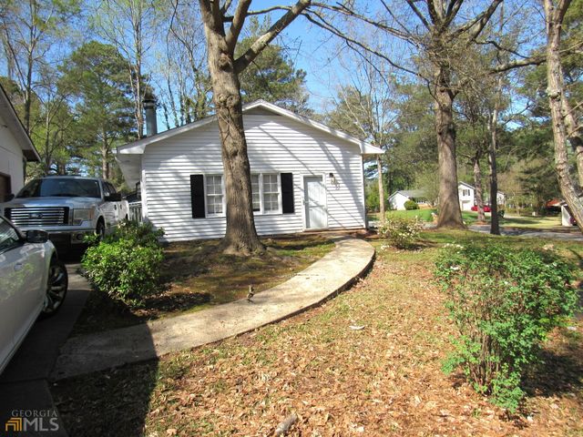 8337 Holly Drive, Jonesboro, GA 30238