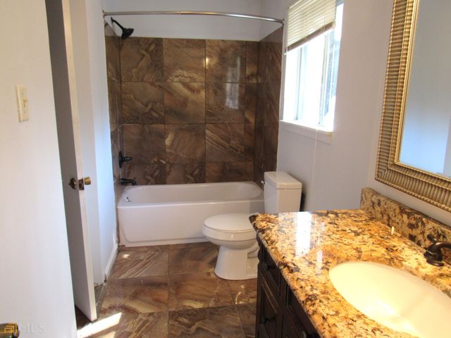 8337 Holly Drive, Jonesboro, GA 30238