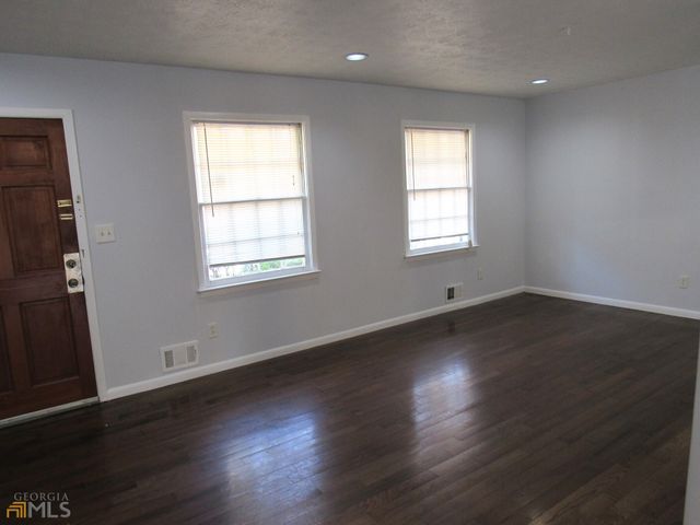 8337 Holly Drive, Jonesboro, GA 30238