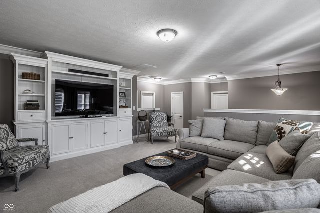 2595 Grafton Street, Carmel, IN 46032