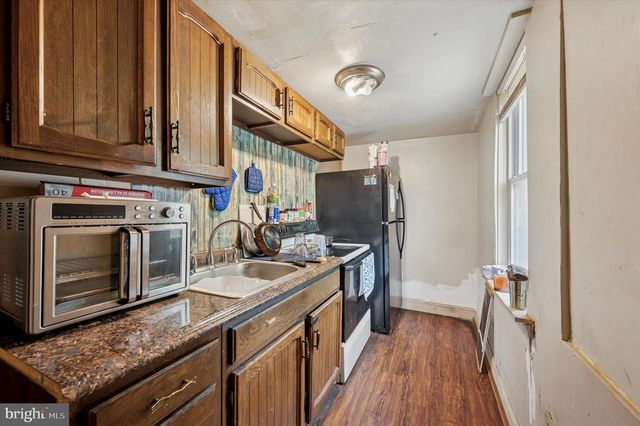 2441 W HAROLD ST, Philadelphia, PA 19132