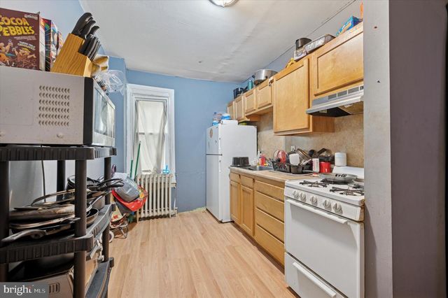 2441 W HAROLD ST, Philadelphia, PA 19132