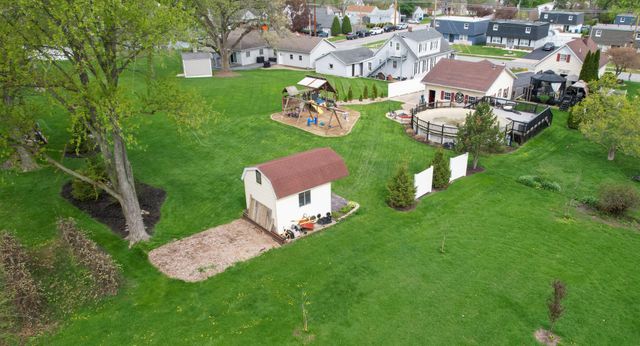 509 W North Street, Crown Point, IN 46307