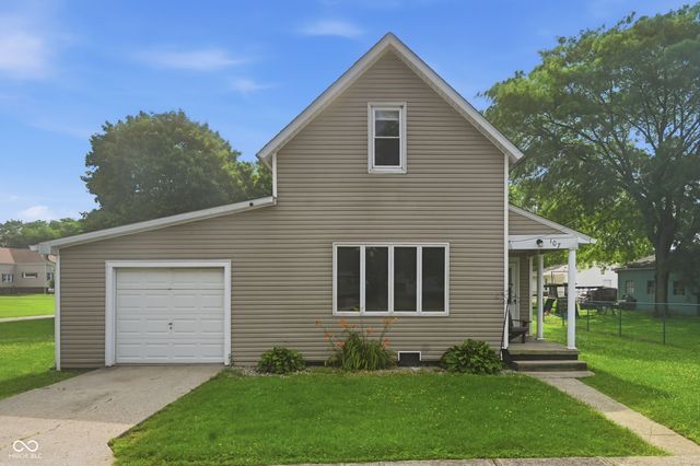 107 West Street, Dunreith, IN 47337