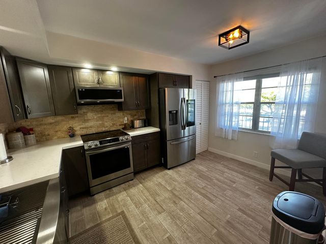 1501 SW 134th Way Unit 304, Pembroke Pines, FL 33027