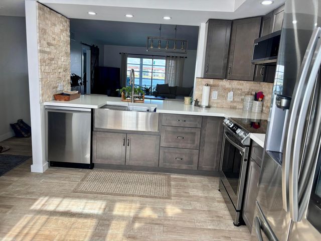 1501 SW 134th Way Unit 304, Pembroke Pines, FL 33027