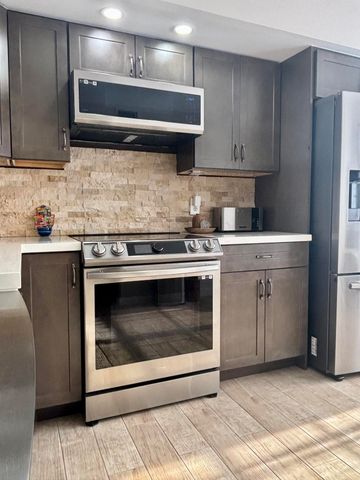 1501 SW 134th Way Unit 304, Pembroke Pines, FL 33027